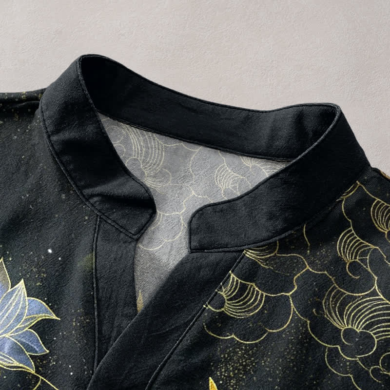 Buddha Stones Camisa de manga corta con medio botón para hombre, de algodón, con estampado de grullas, olas y nubes de loto. - image 2