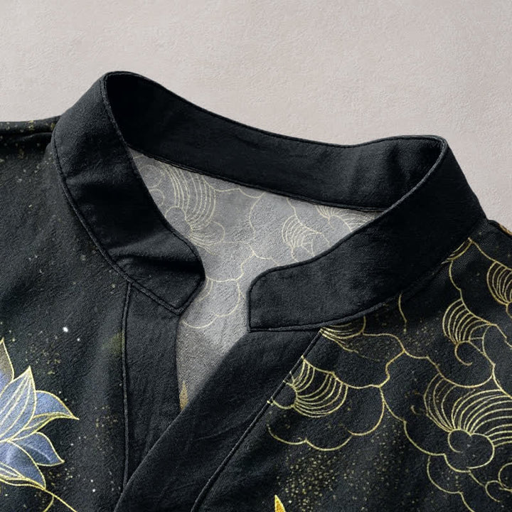 Buddha Stones Camisa de manga corta con medio botón para hombre, de algodón, con estampado de grullas, olas y nubes de loto. - image 2