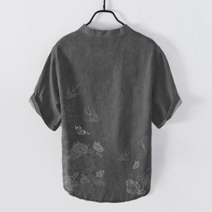 Buddha Stones Camisa de manga corta para hombre con estampado de mariposa loto golondrina. - image 1