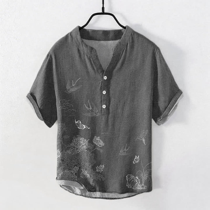Buddha Stones Camisa de manga corta para hombre con estampado de mariposa loto golondrina. - image 0