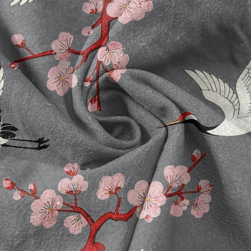 Buddha Stones Camisa Henley de manga corta para hombre con estampado de flores de ciruelo de Crane - image 4