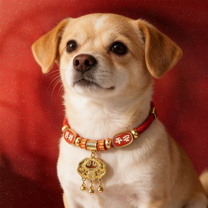 Buddha Stones Collar ajustable para mascotas, para gatos y perros, con cuentas rojas y diseño de personajes de la suerte. - Candado dorado pacífico - 25-50 cm - image 0