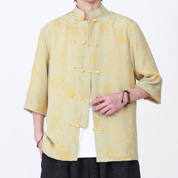 Buddha Stones Camisa de hombre elegante de estilo vintage veraniego con cuello mandarín y estampado de nubes doradas, manga hasta el codo. - image 2