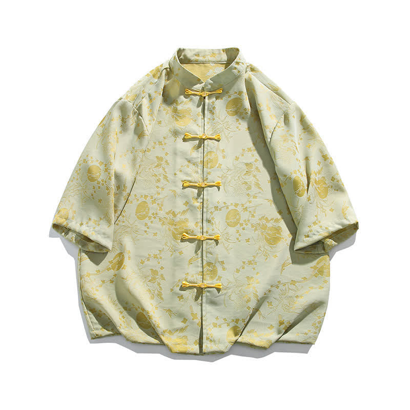 Buddha Stones Camisa de hombre elegante de estilo vintage veraniego con cuello mandarín y estampado de nubes doradas, manga hasta el codo. - image 6