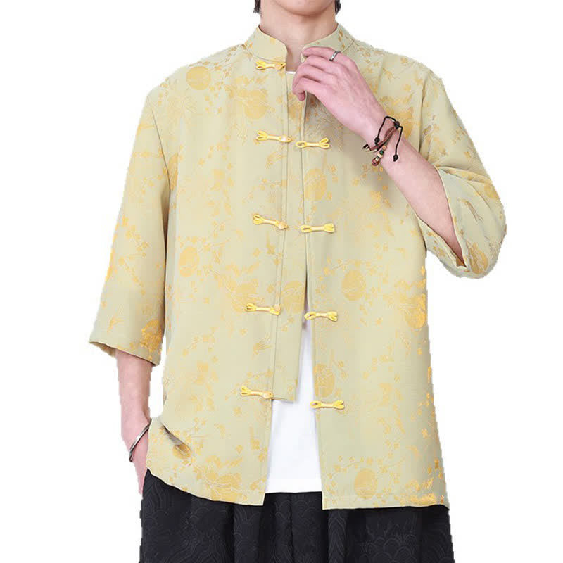 Buddha Stones Camisa de hombre elegante de estilo vintage veraniego con cuello mandarín y estampado de nubes doradas, manga hasta el codo. - image 3