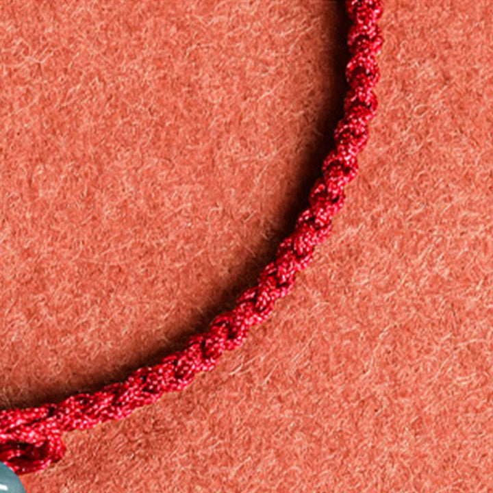 Buddha Stones Pulsera de hilo rojo con moneda de cobre y flor de jade de la suerte - image 12