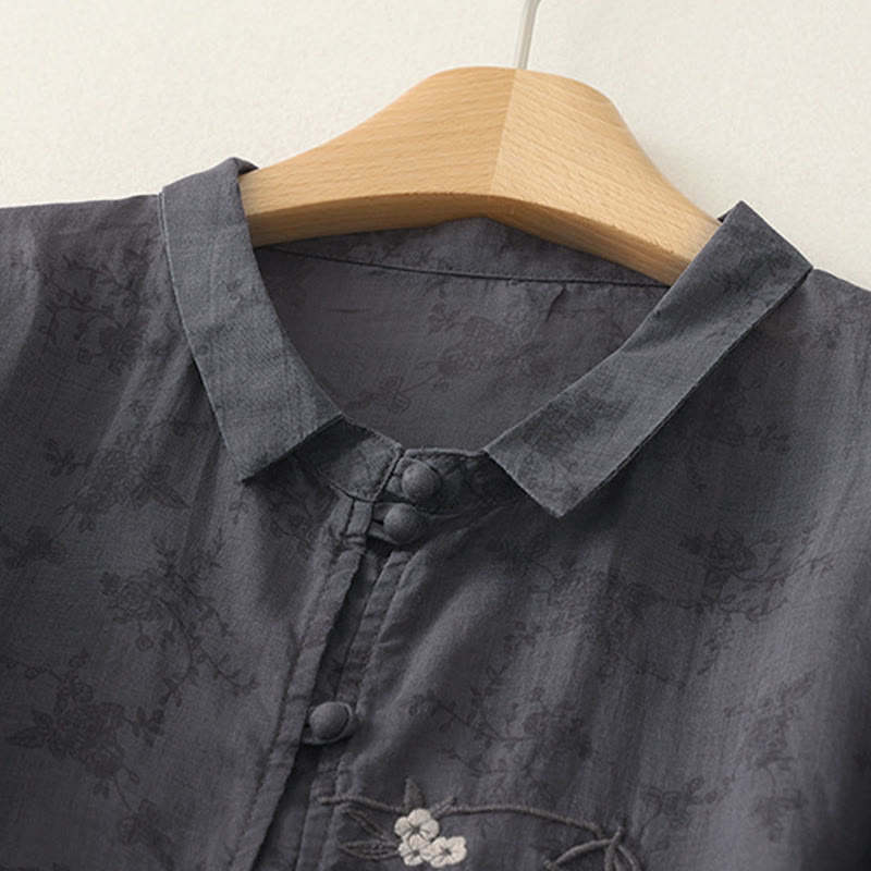Buddha Stones Camisa de verano para mujer con cuello alto, diseño de botones bordados y mangas tres cuartos. - image 1