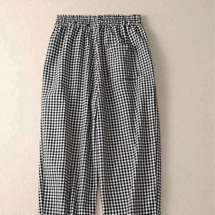 Buddha Stones Pantalones de mujer de corte cropped, ajustados, con cintura elástica y estampado a cuadros, ideales para el verano. - image 7