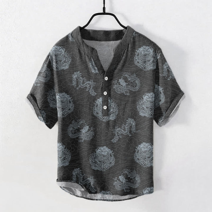 Buddha Stones Camisa de manga corta con medio botón y estampado de dragón de algodón para hombre - Gris oscuro - US/UK/AU50, EU60 (5XL) - image 7