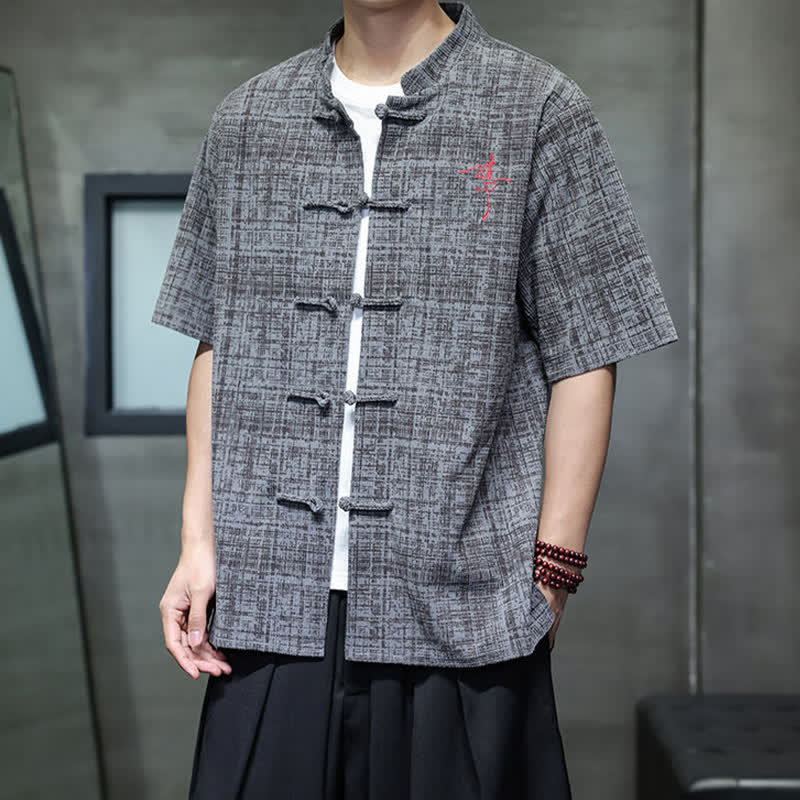 Buddha Stones Camisa de manga corta para hombre, color liso, con cuello mandarín y botones de rana, estilo casual de verano. - image 5
