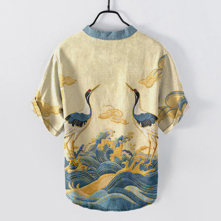 Buddha Stones Camisa de manga corta con medio botón para hombre, con emblema de grulla y ola de algodón. - image 1