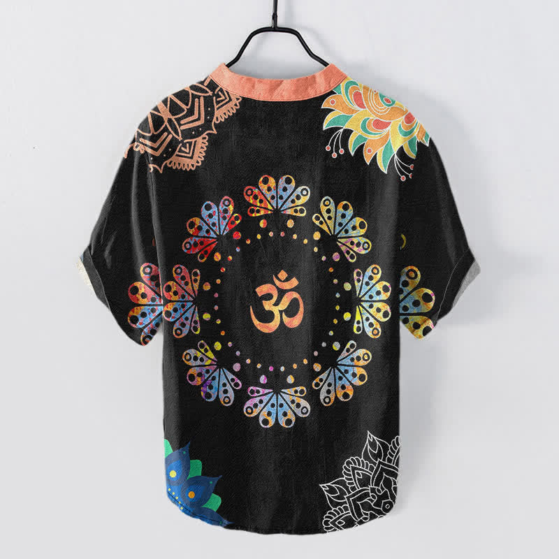 Buddha Stones Camisa de manga corta con medio botón para hombre, de algodón, con estampado de mandala de loto y pavo real (Om). - image 1