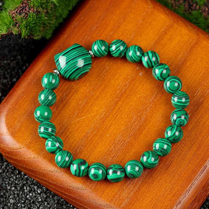 Buddha Stones Pulsera con cuentas de cuarzo transparente y ágata azul con diseño de gato adorable - Malaquita (circunferencia de la muñeca: 15-16 cm) - image 8