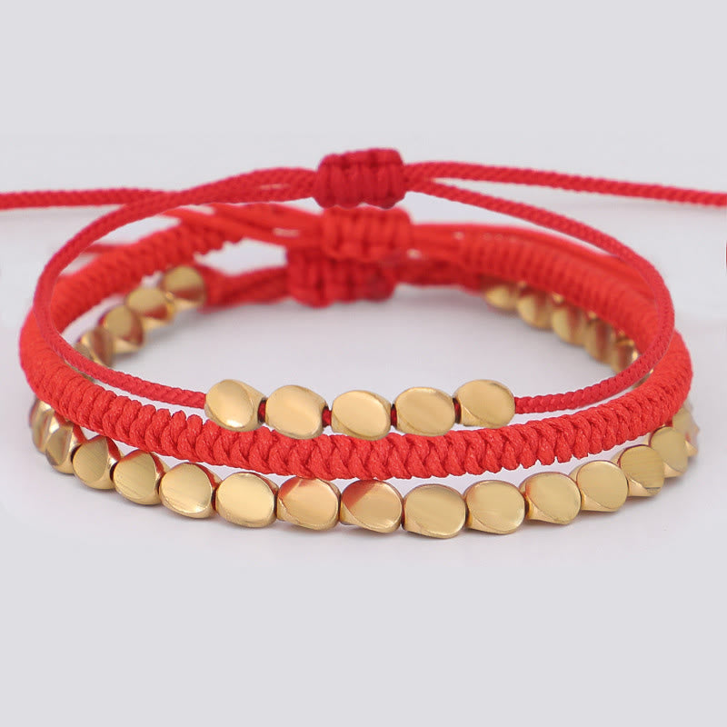 Buddha Stones Pulsera de la suerte con 3 cuentas de cobre dorado y cordón rojo - Cordón rojo (circunferencia de la muñeca: 16-26 cm) - image 0