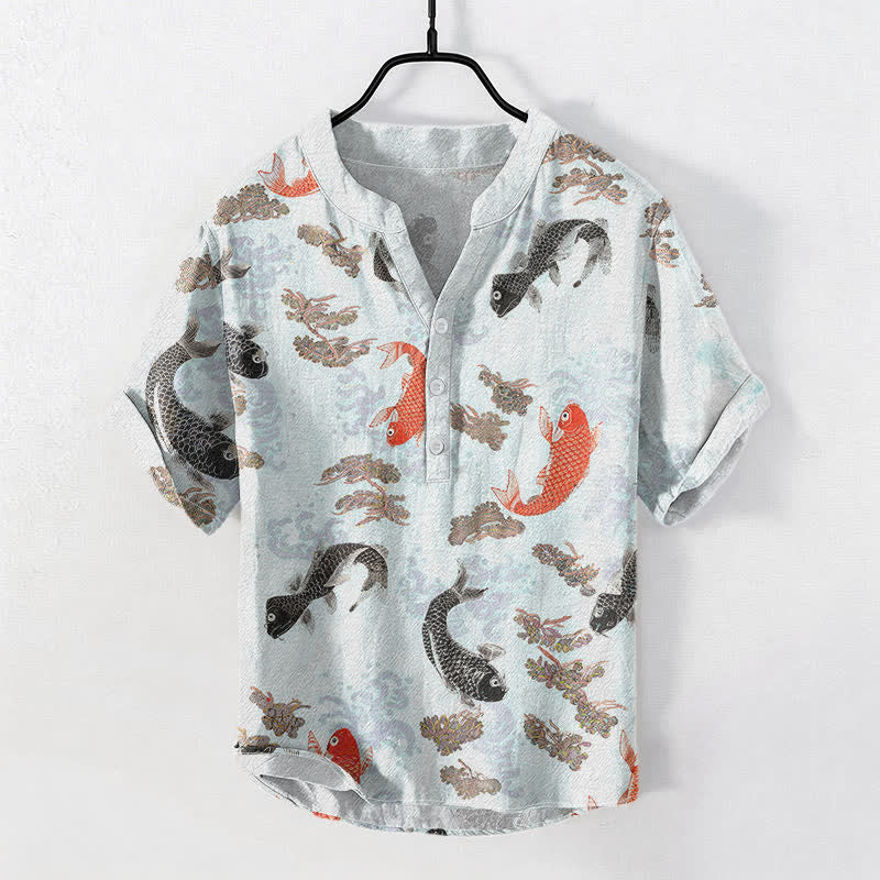 Buddha Stones Camisa de manga corta con medio botón para hombre, de algodón, con estampado de olas de agua y peces koi. - Cian claro - US/UK/AU50, EU60 (5XL) - image 3