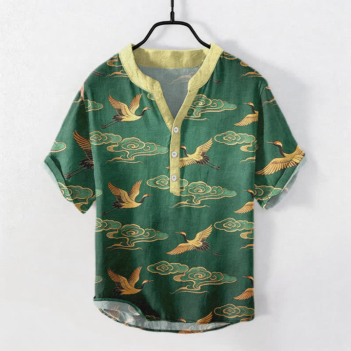Buddha Stones Camisa de manga corta con medio botón para hombre, con estampado de grulla dorada y nubes auspiciosas, de algodón. - Verde bosque - US/UK/AU50, EU60 (5XL) - image 0