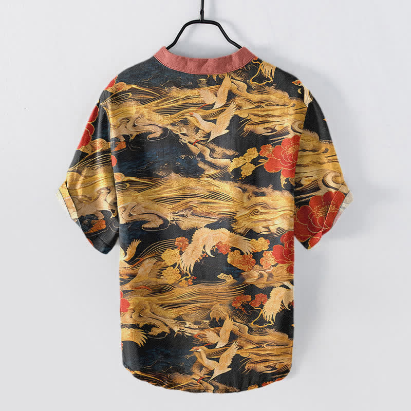 Buddha Stones Camisa de manga corta con medio botón para hombre, de algodón, color blanco vintage, con estampado de grullas y peonías. - image 1