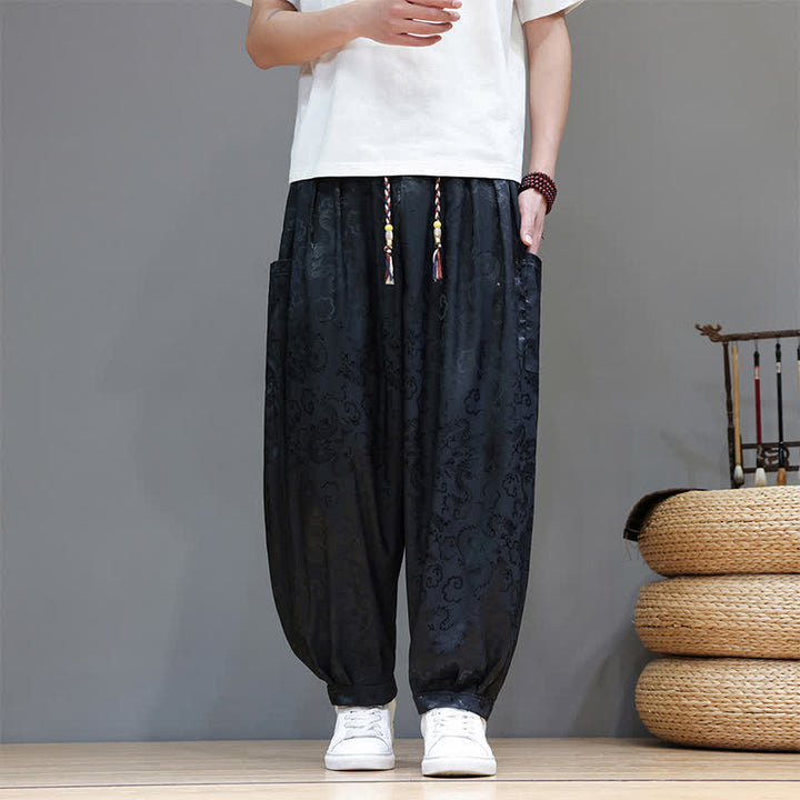 Buddha Stones Pantalones harem de verano para hombre con cordón ajustable, estampado de nubes, cintura elástica y bolsillos. - Negro - US/UK/AU46, EU56 (5XL) - image 0