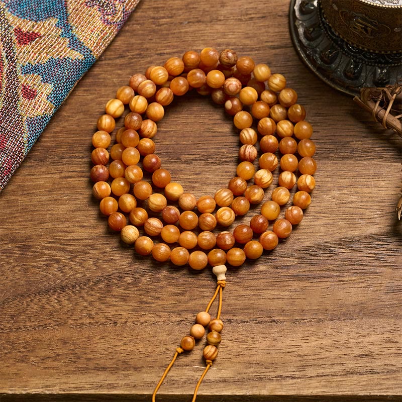 Buddha Stones Mala de 108 cuentas de madera de pino rica en resina para una energía calmante - 12 mm*108 - image 0
