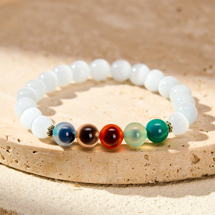 Buddha Stones Pulsera de ágata de caramelo colorida con ojo de gato blanco que simboliza la abundancia - Ágata de caramelo conectada con ojo de gato blanco (circunferencia de la muñeca: 15-16 cm) - image 0