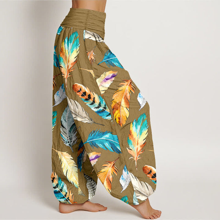 Buddha Stones Pantalones harem de mujer con cintura elástica y estampado de plumas de colores, de algodón puro. - image 7