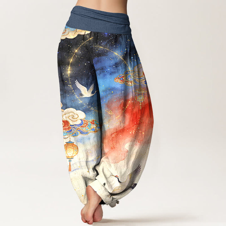 Buddha Stones Pantalones harem de algodón puro con estampado de grulla, nube, linterna y cielo nocturno para mujer. - image 1