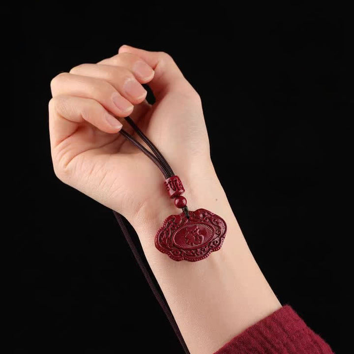 Buddha Stones Collar de la suerte con cuerda y candado Ruyi del personaje de Cinnabar Fu - image 4