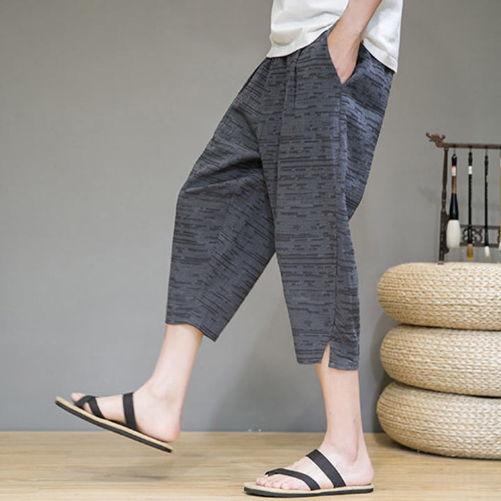 Buddha Stones Pantalones harem de tres cuartos para hombre, estilo minimalista, con aberturas laterales y bolsillos, ideales para el verano. - image 5