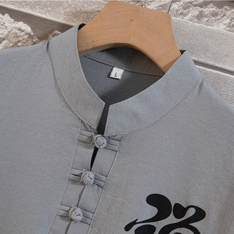 Buddha Stones Conjunto de verano de 2 piezas: camisa de manga corta con cuello mandarín, botones de rana y estampado de lavado a la tinta, pantalones bermudas, ropa de meditación para hombre con bolsillos. - image 2