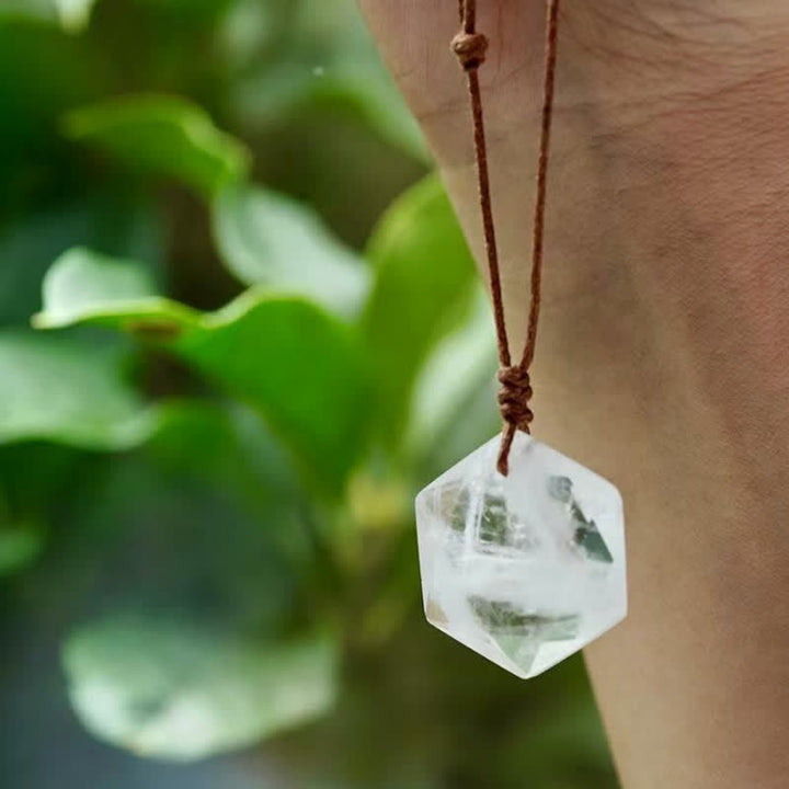 Buddha Stones Colgante de collar curativo con forma de Estrella de David tallada en cuarzo transparente, ágata india y amatista. - image 1