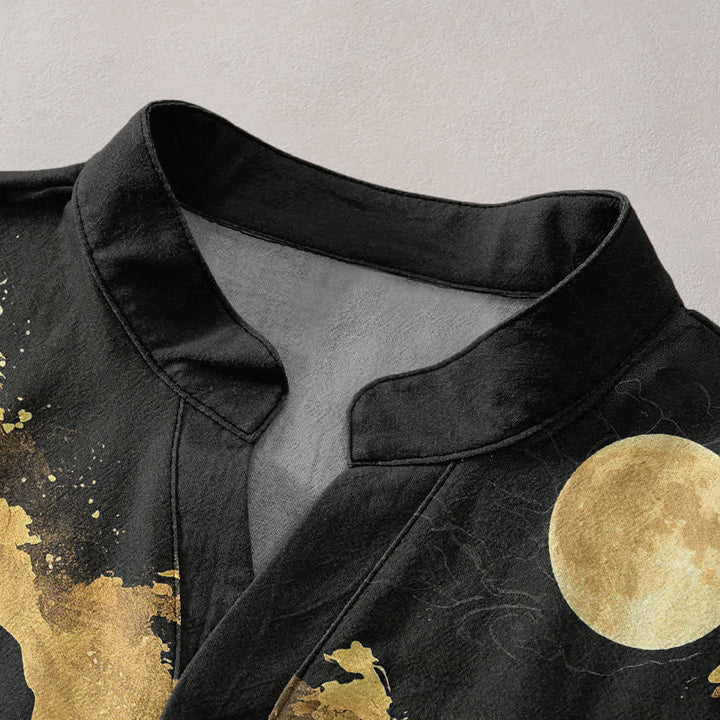 Buddha Stones Camisa de manga corta con medio botón para hombre, de algodón, con estampado de paisaje de luna dorada. - image 2