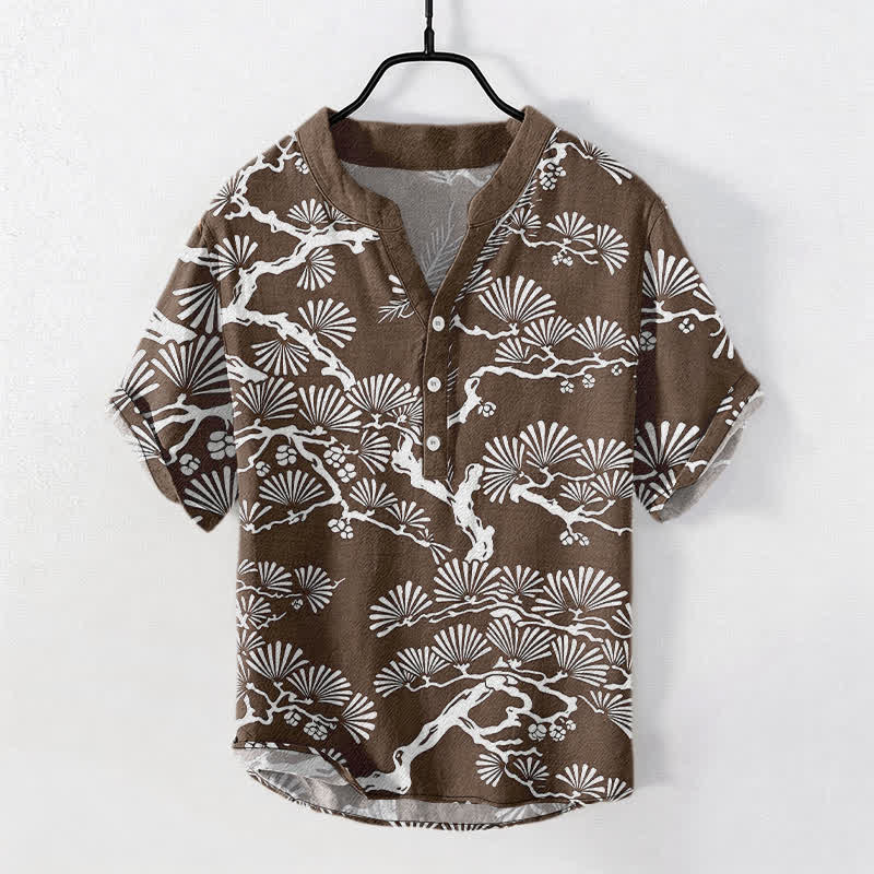 Buddha Stones Camisa de manga corta con medio botón para hombre, de algodón blanco con estampado botánico de agujas de pino. - Marrón silla de montar - US/UK/AU50, EU60 (5XL) - image 5