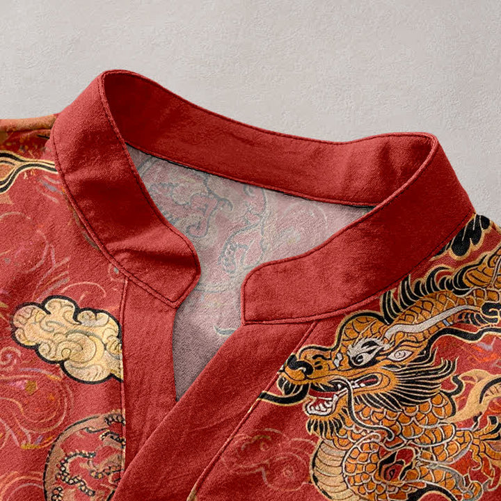 Buddha Stones Camisa de manga corta con medio botón para hombre, de algodón, con estampado de nube y dragón dorado. - image 2