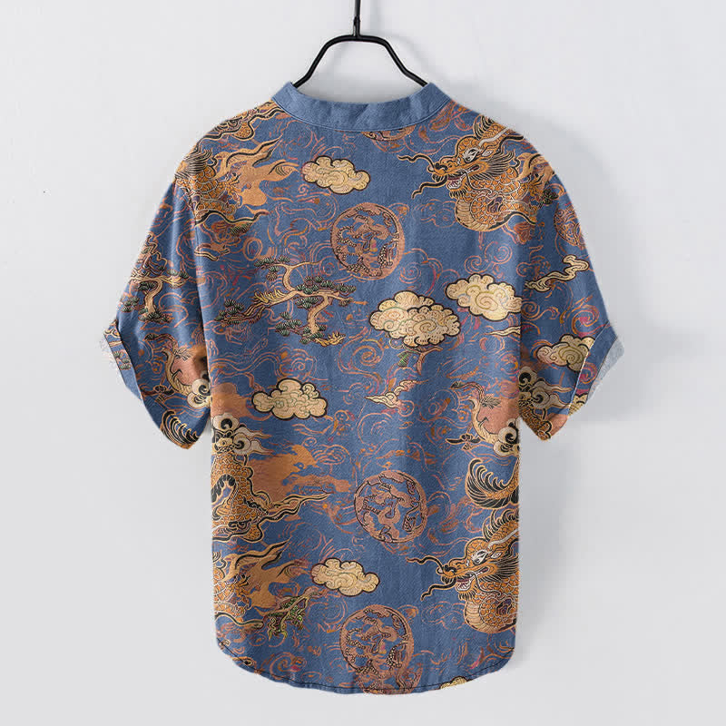 Buddha Stones Camisa de manga corta con medio botón para hombre, de algodón, con estampado de nube y dragón dorado. - image 8