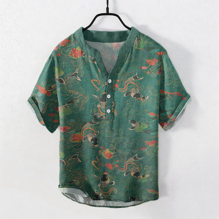 Buddha Stones Camisa de manga corta con medio botón para hombre, de algodón, con estampado de peces koi y loto. - Verdemar - US/UK/AU50, EU60 (5XL) - image 0