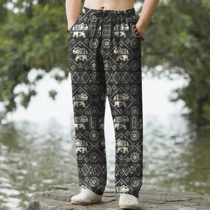 Buddha Stones Pantalones de hombre de algodón color marfil con estampado geométrico de mandala de elefante y corte ajustado, con bolsillos. - Negro - US/UK/AU50, EU60 (5XL) - image 0