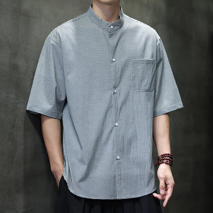 Buddha Stones Camisa de manga corta para hombre, estilo casual de verano, con cuello mandarín y estampado de rayas diplomáticas. - image 13