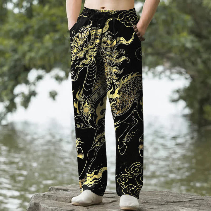 Buddha Stones Pantalones de hombre de algodón con estampado de nubes auspiciosas y dragón dorado, corte cónico y bolsillos. - Negro - US/UK/AU50, EU60 (5XL) - image 0