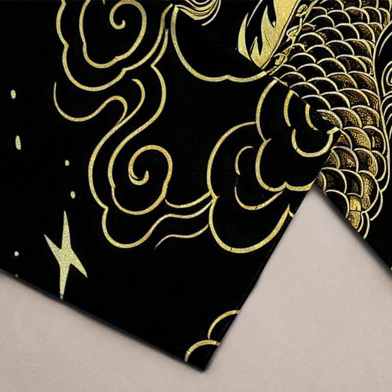 Buddha Stones Pantalones de hombre de algodón con estampado de nubes auspiciosas y dragón dorado, corte cónico y bolsillos. - image 3