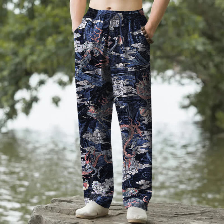 Buddha Stones Pantalones de hombre de algodón con estampado de nubes y dragones, corte ajustado y bolsillos. - Marina de guerra - US/UK/AU50, EU60 (5XL) - image 4