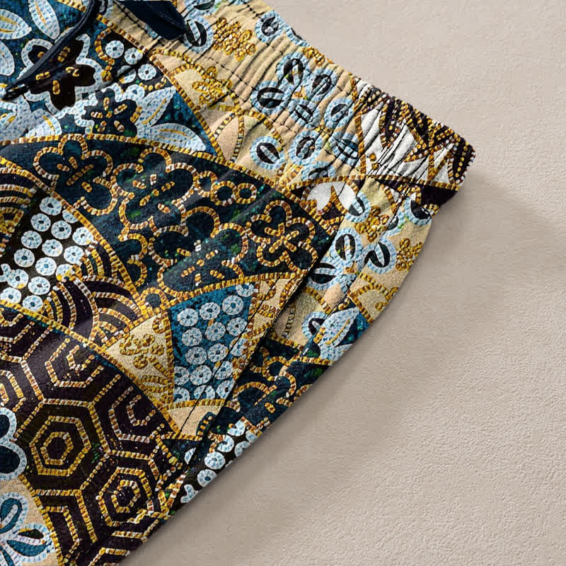 Buddha Stones Pantalones de hombre de algodón con estampado bohemio de patchwork, corte ajustado y bolsillos. - image 3