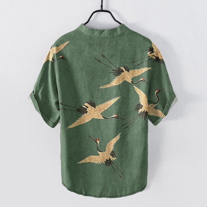 Buddha Stones Camisa de manga corta con medio botón y estampado de grullas voladoras de algodón para hombre - image 1