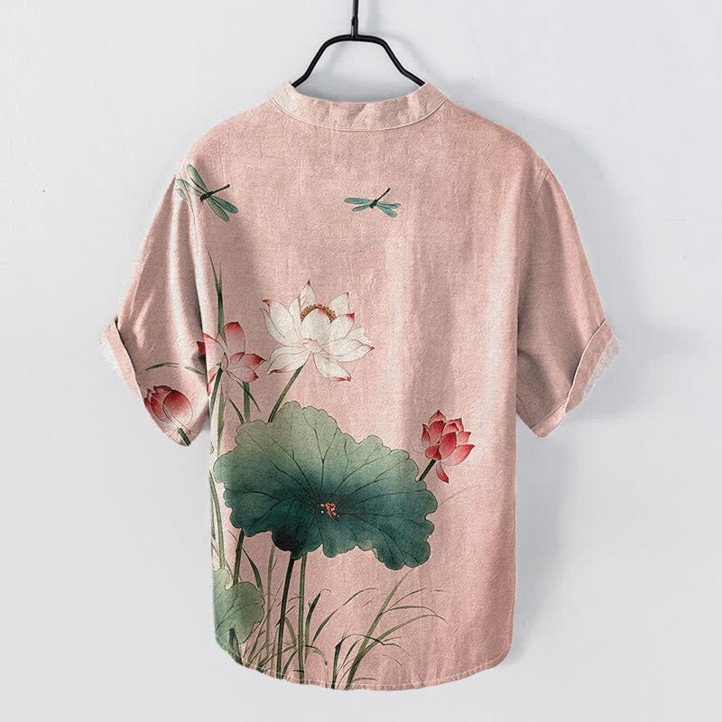 Buddha Stones Camisa de manga corta con medio botón para hombre, de algodón, con estampado de libélulas y loto. - image 4
