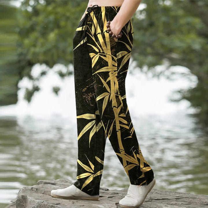 Buddha Stones Pantalones de hombre de algodón con estampado de hojas de bambú doradas, corte ajustado y bolsillos. - image 1