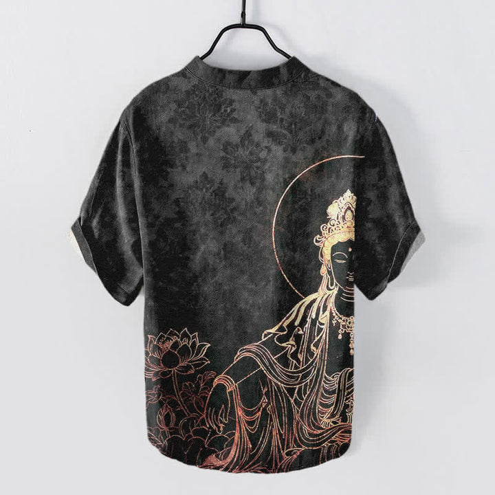 Buddha Stones Camisa de manga corta con medio botón para hombre, de algodón, con estampado de Buda dorado y loto. - image 8