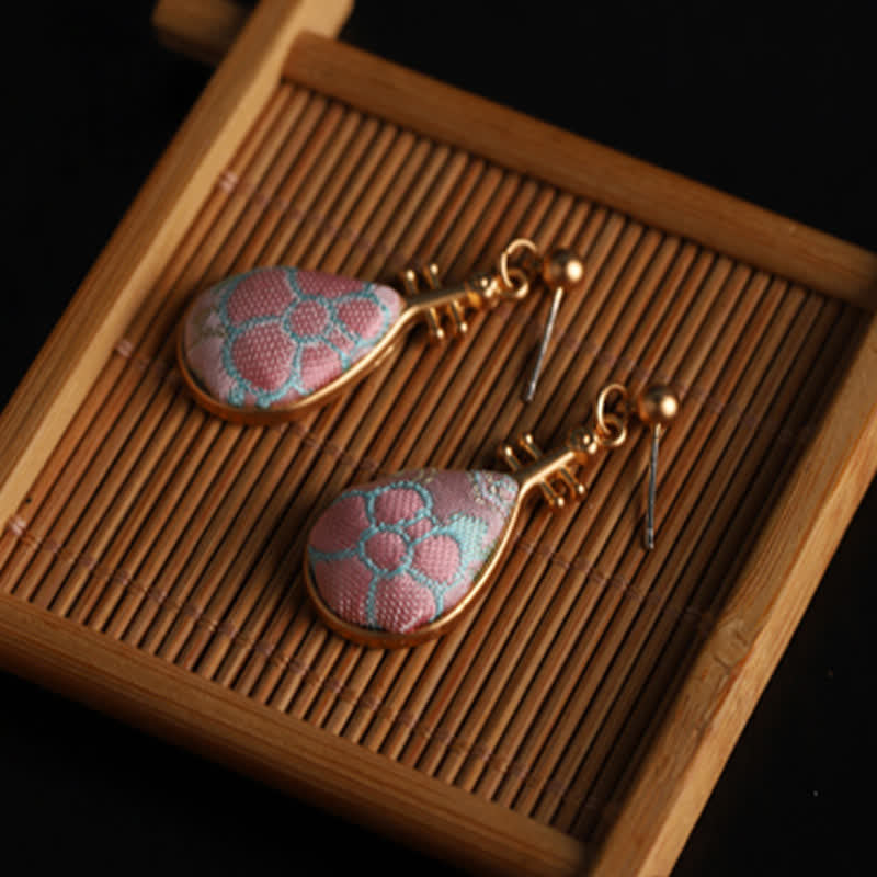 Buddha Stones Pendientes de lágrima artesanales con diseño floral de brocado Song Pipa y forma de pipa. - image 8