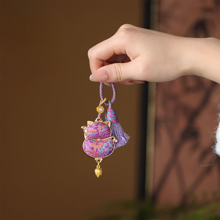 Buddha Stones Llavero con borla Song Brocade Lucky Cat Wealth - Morado medio - image 2