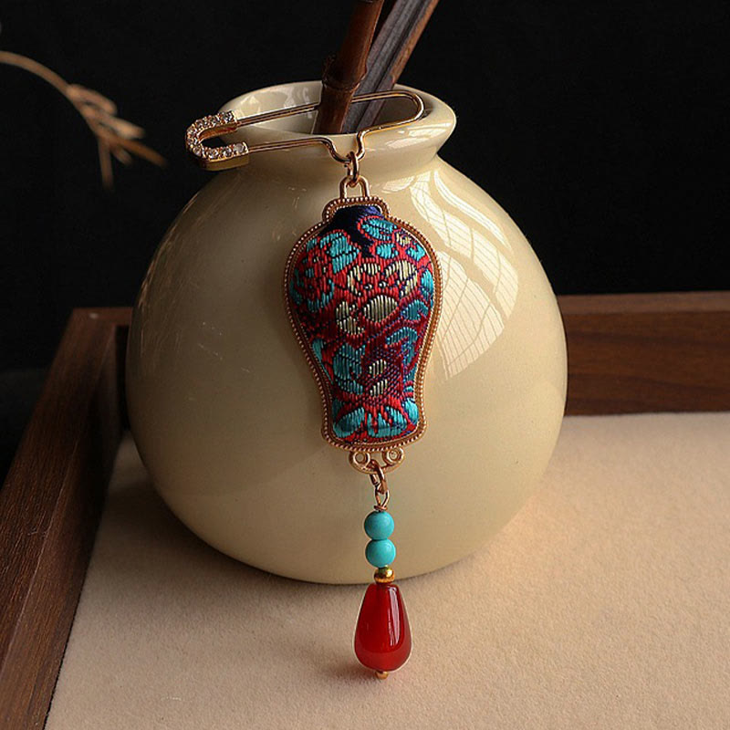 Buddha Stones Broche elegante con diseño de jarrón de brocado Song - image 8