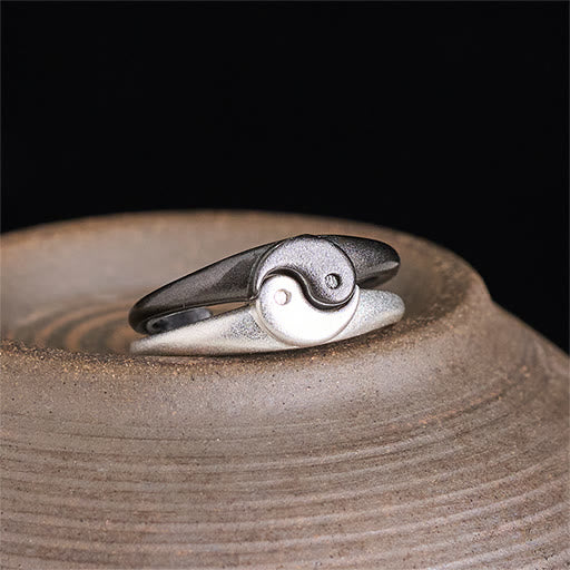 Buddha Stones Anillo ajustable de cobre texturizado estilo retro Yin Yang con diseño de armonía. - image 2