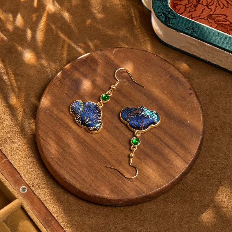 Buddha Stones Pendientes Song Brocade Blue Shell Shaped Prosperity con cuentas verdes en forma de lágrima - image 3